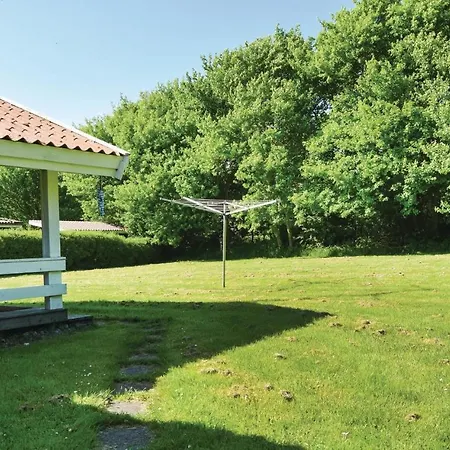 Amazing Home In Humble With Sauna * Nordenbro Vesteregn